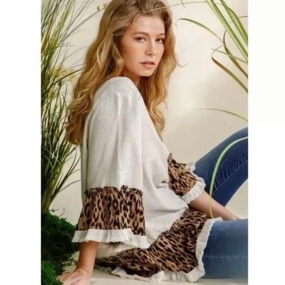 Umgee Tunic Top Animal Print Linen Ruffle Hem Beige Peplum Women's Size Medium - Picture 7 of 7